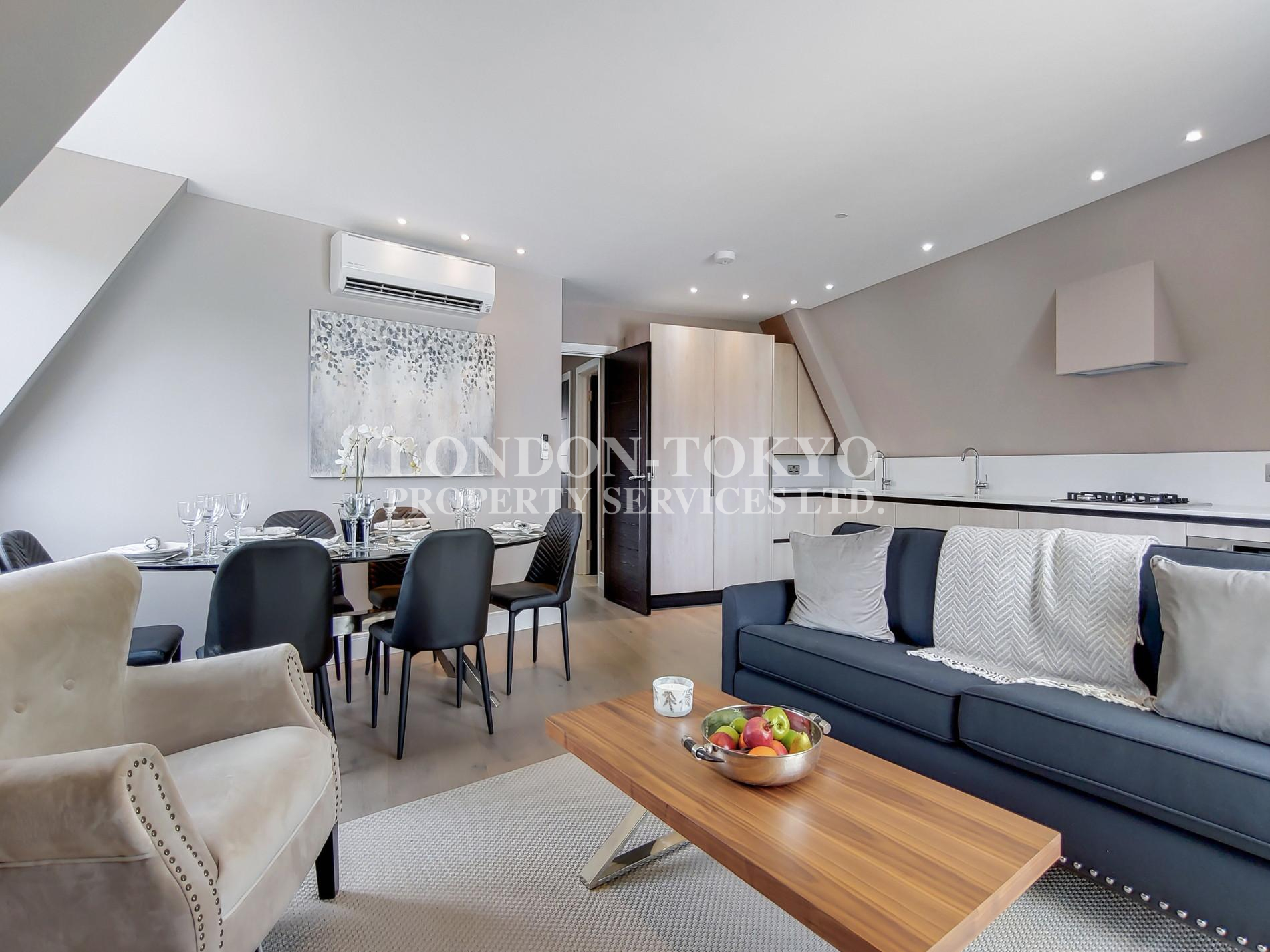 Woodlands , NW11