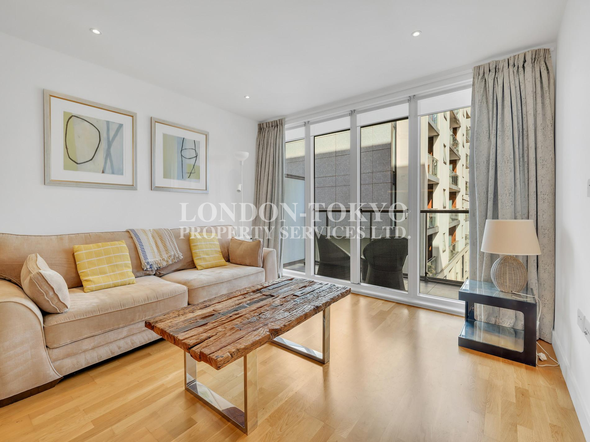 Aitons House, TW8 