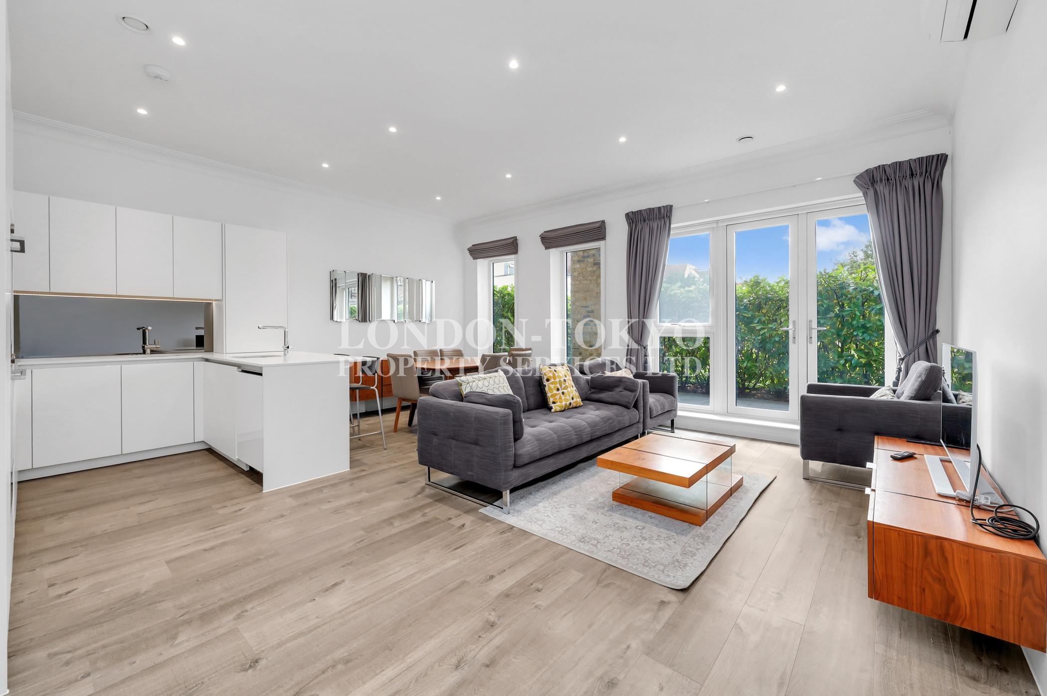 Swan Court, NW11