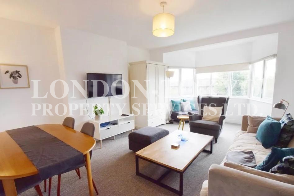 Hendon way NW4 :: London-Tokyo Property Service