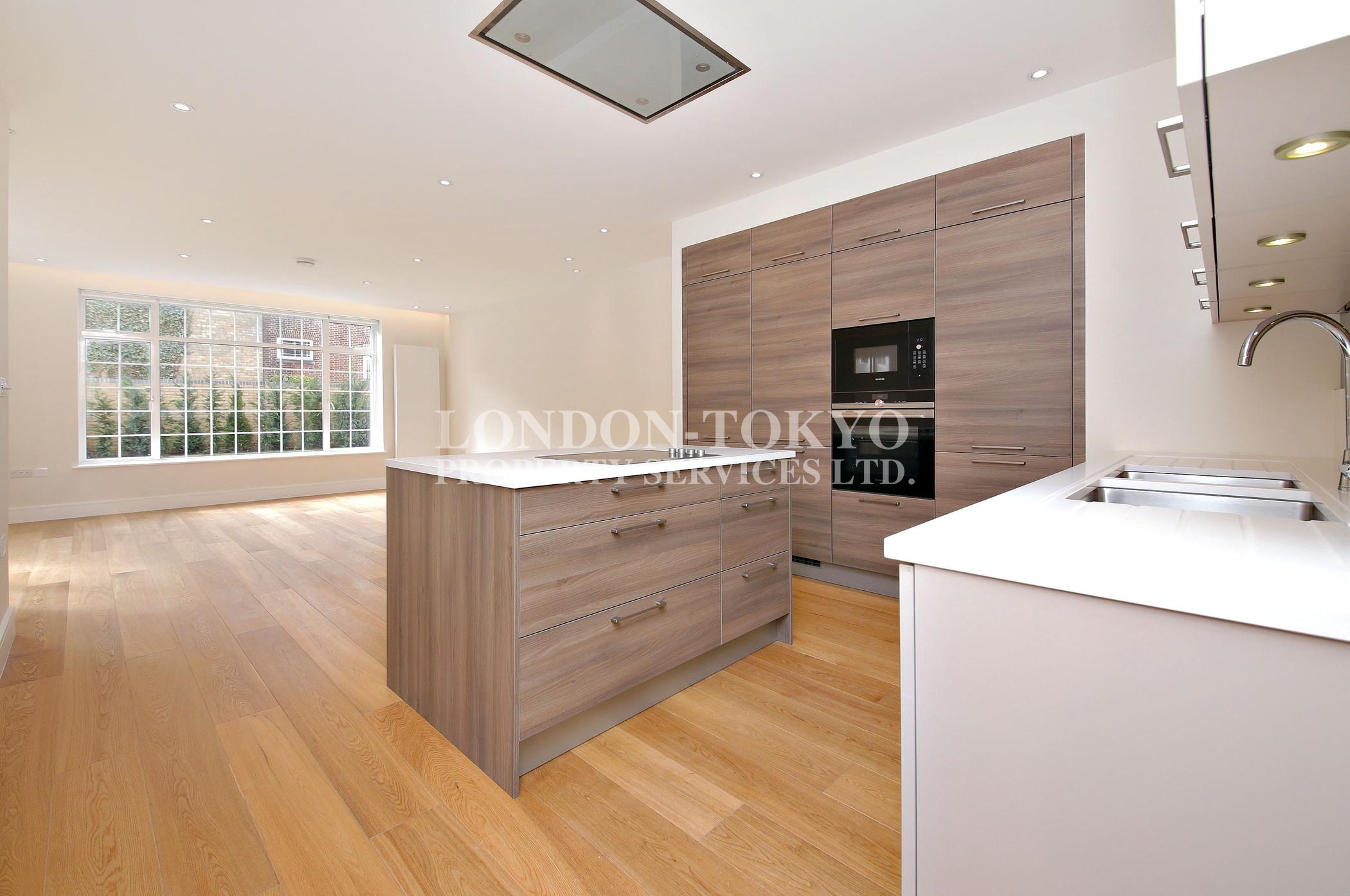 Sandwell Court, NW11