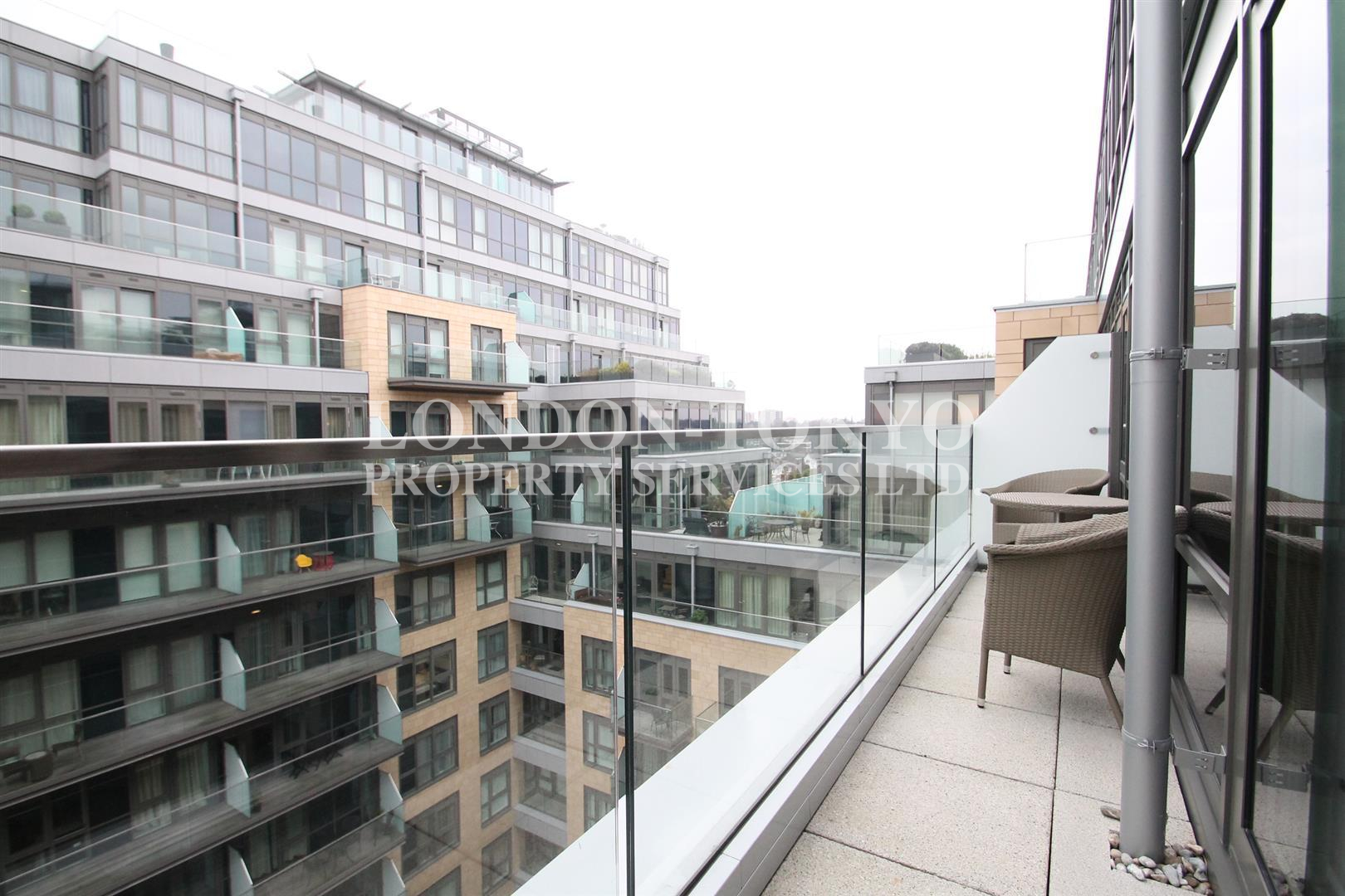 Longfield Avenue W5 :: London-Tokyo Property Service