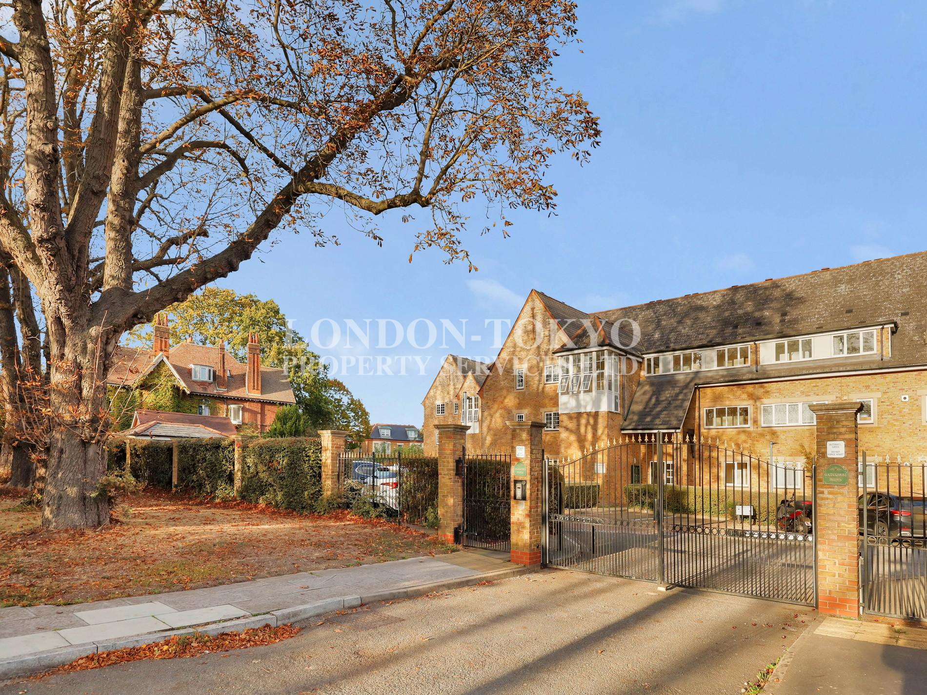Gatcombe Mews W5 :: London-Tokyo Property Service