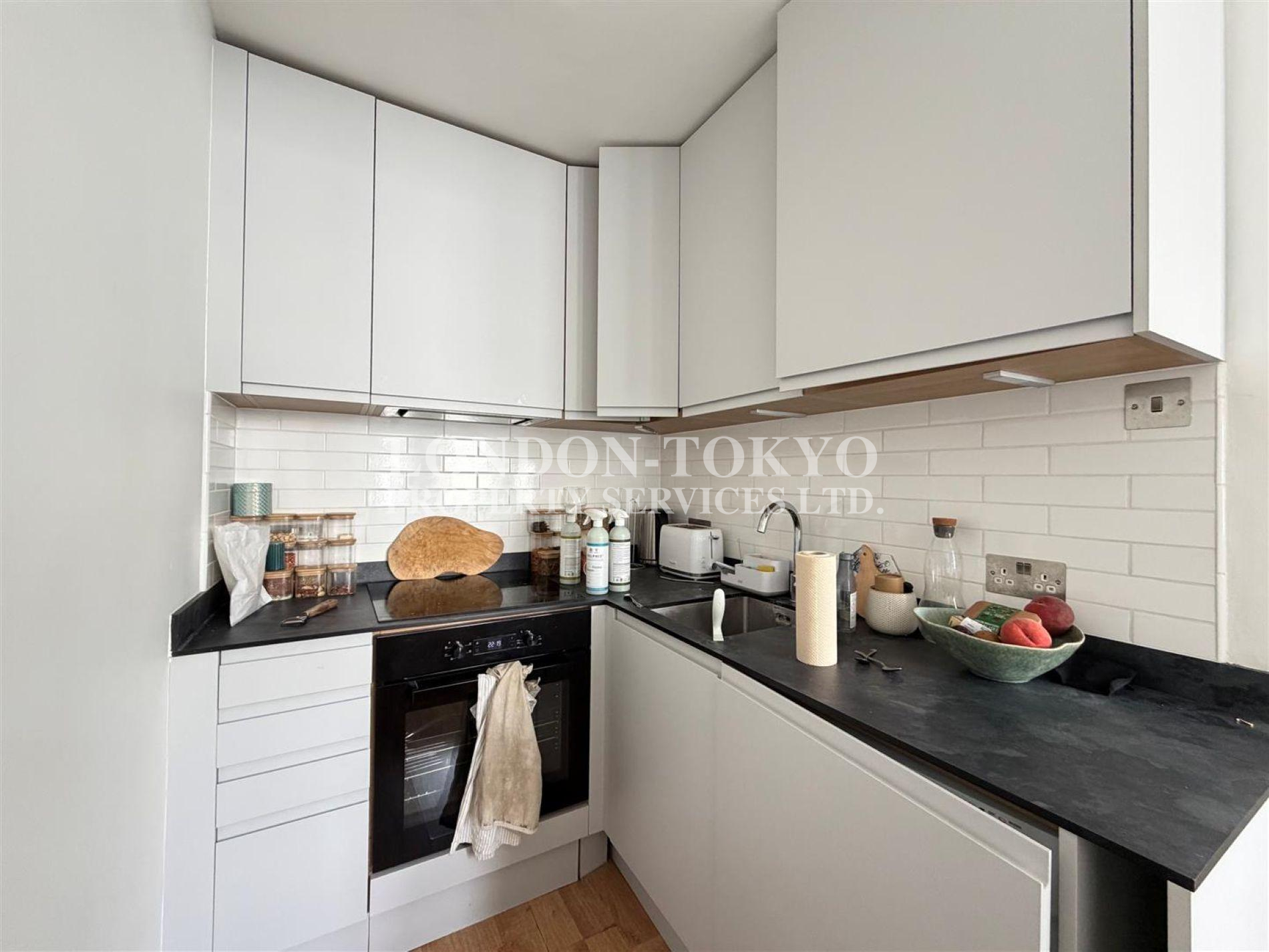 Sinclair Road W14 :: London-Tokyo Property Service