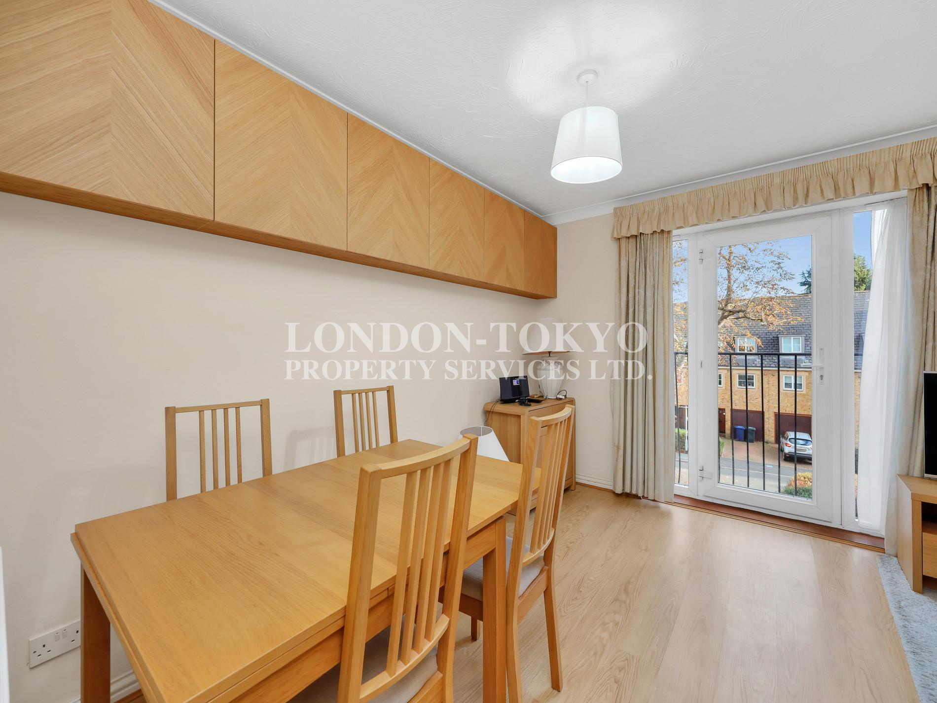 Gatcombe Mews W5 :: London-Tokyo Property Service