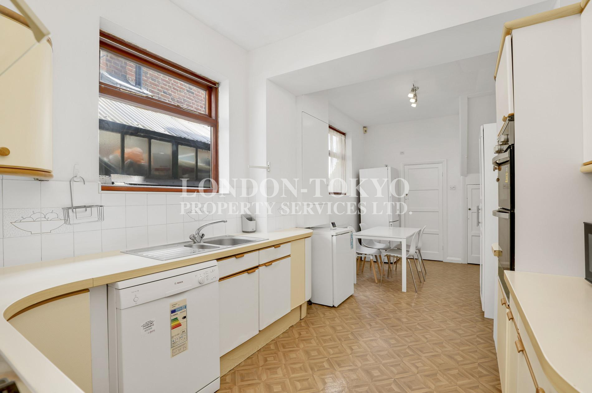 Acton, London W3 :: London-Tokyo Property Service