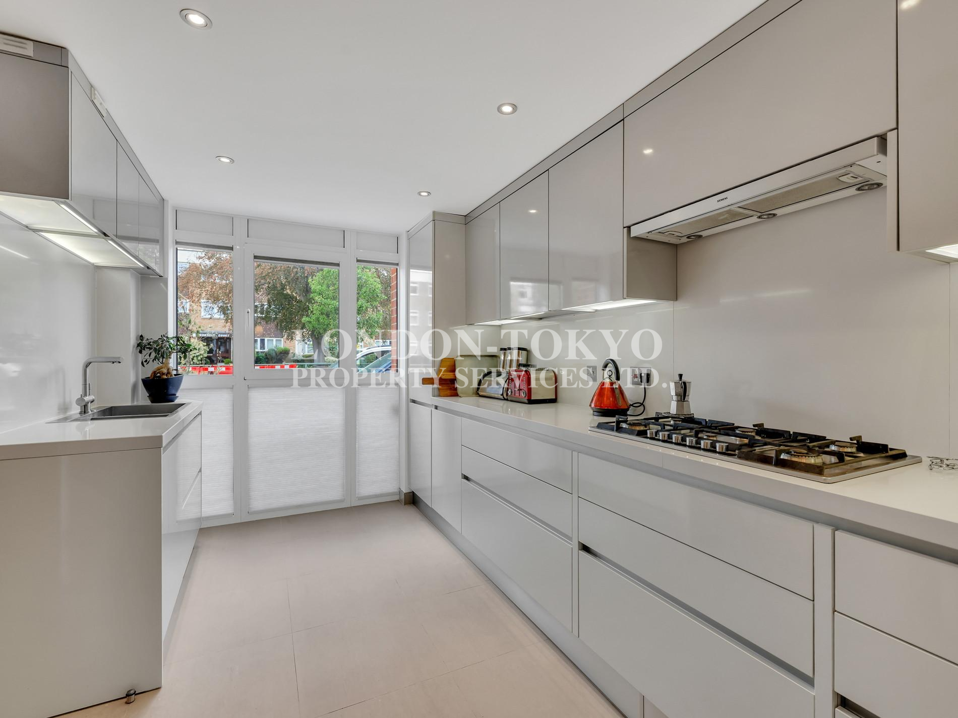Park View Road W5 :: London-Tokyo Property Service