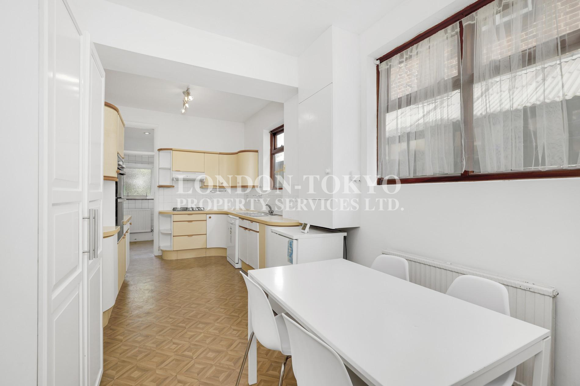 Acton, London W3 :: London-Tokyo Property Service