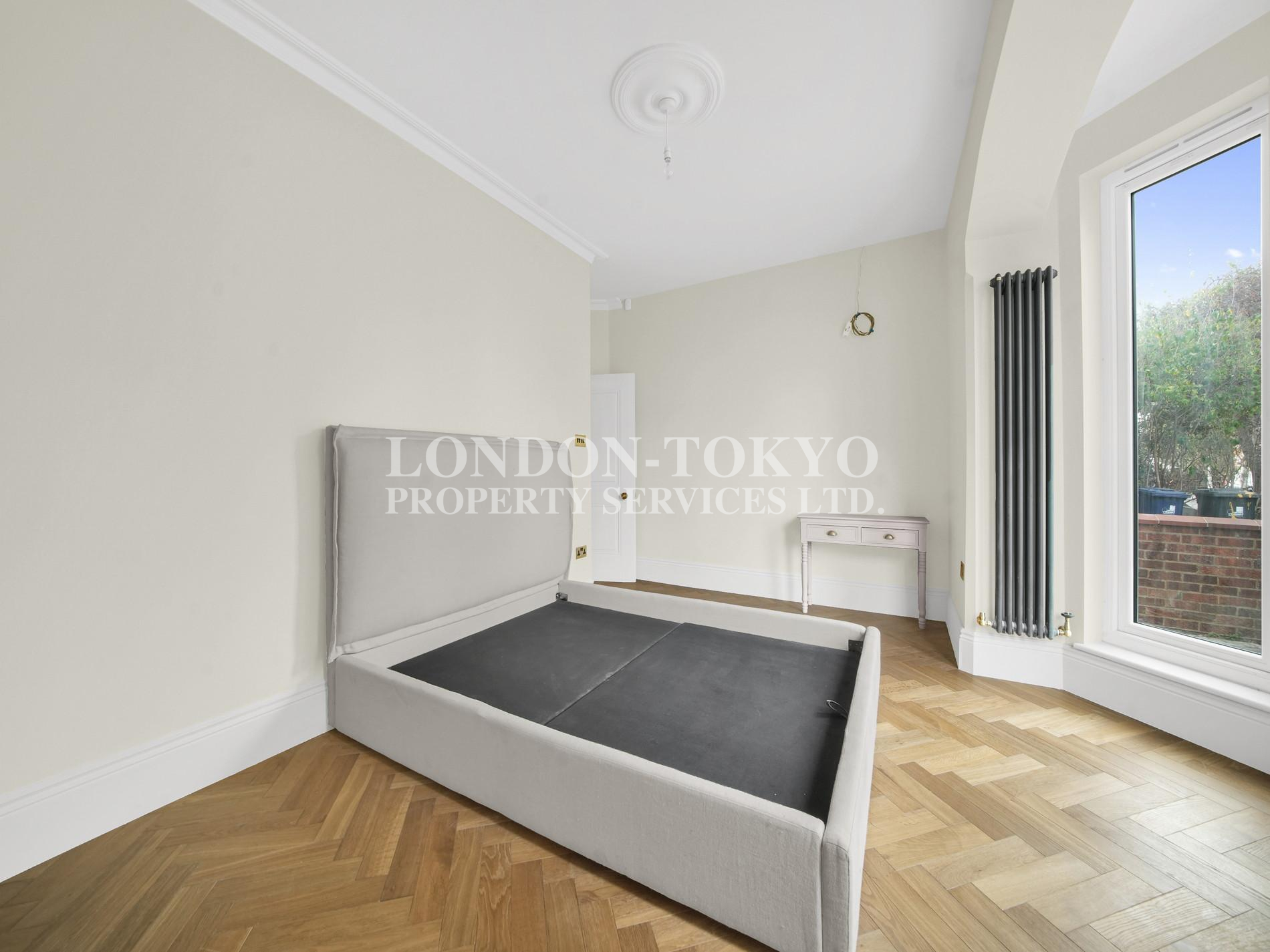 Birch Grove W3 :: London-Tokyo Property Service