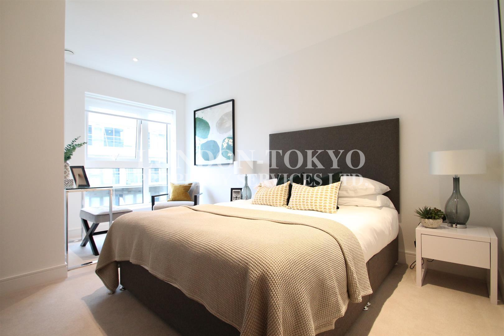 Longfield Avenue W5 :: London-Tokyo Property Service
