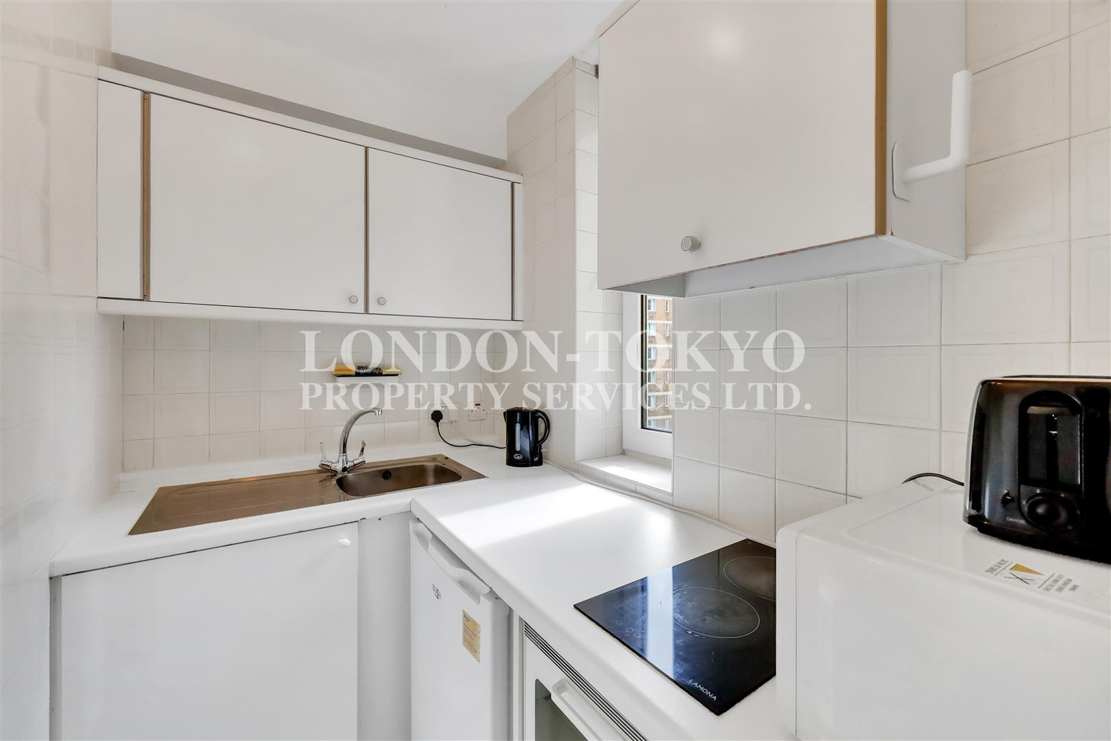 Sloane Avenue, London SW3 :: London-Tokyo Property Service