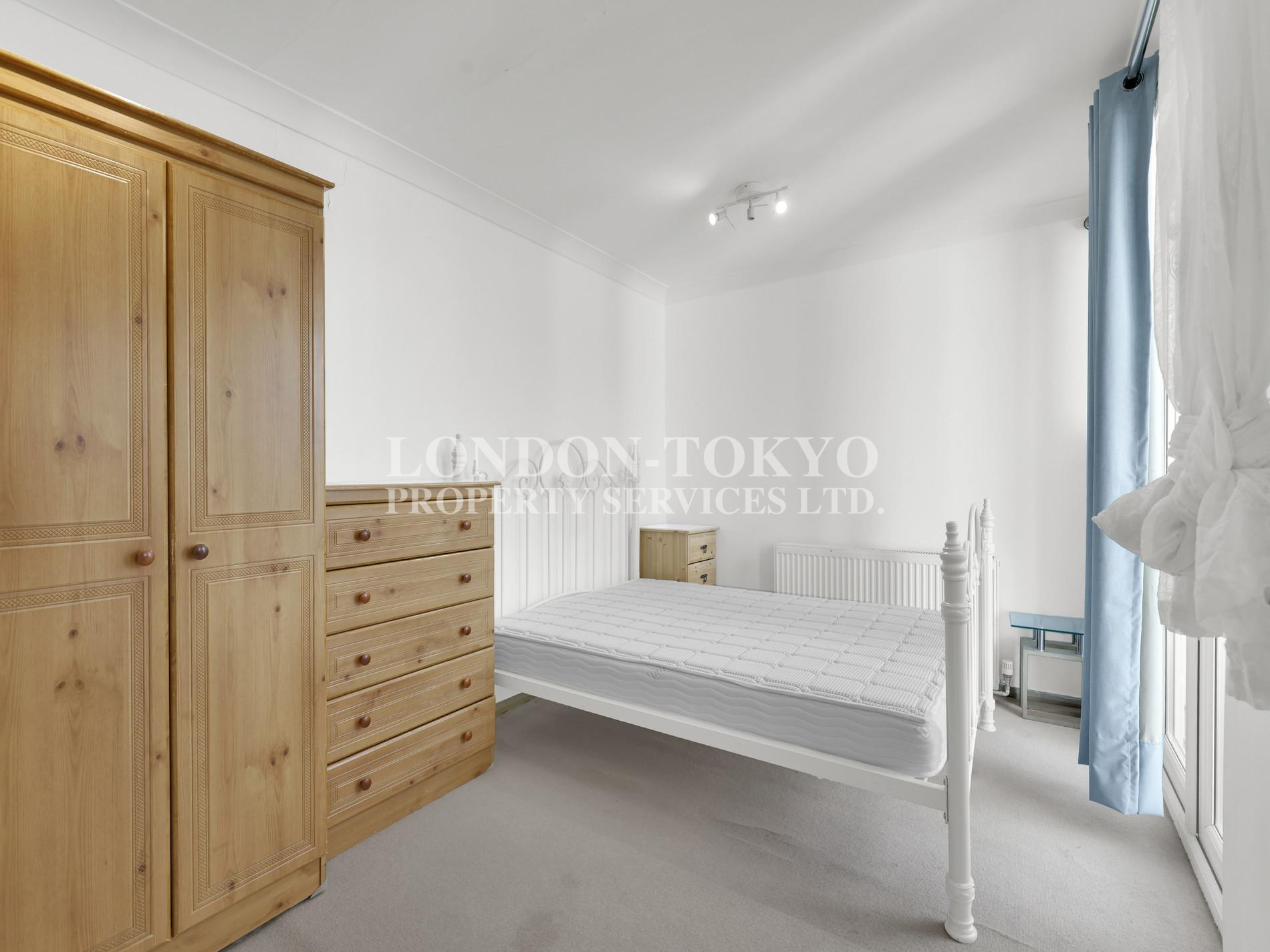 Lowfield Road W3 :: London-Tokyo Property Service