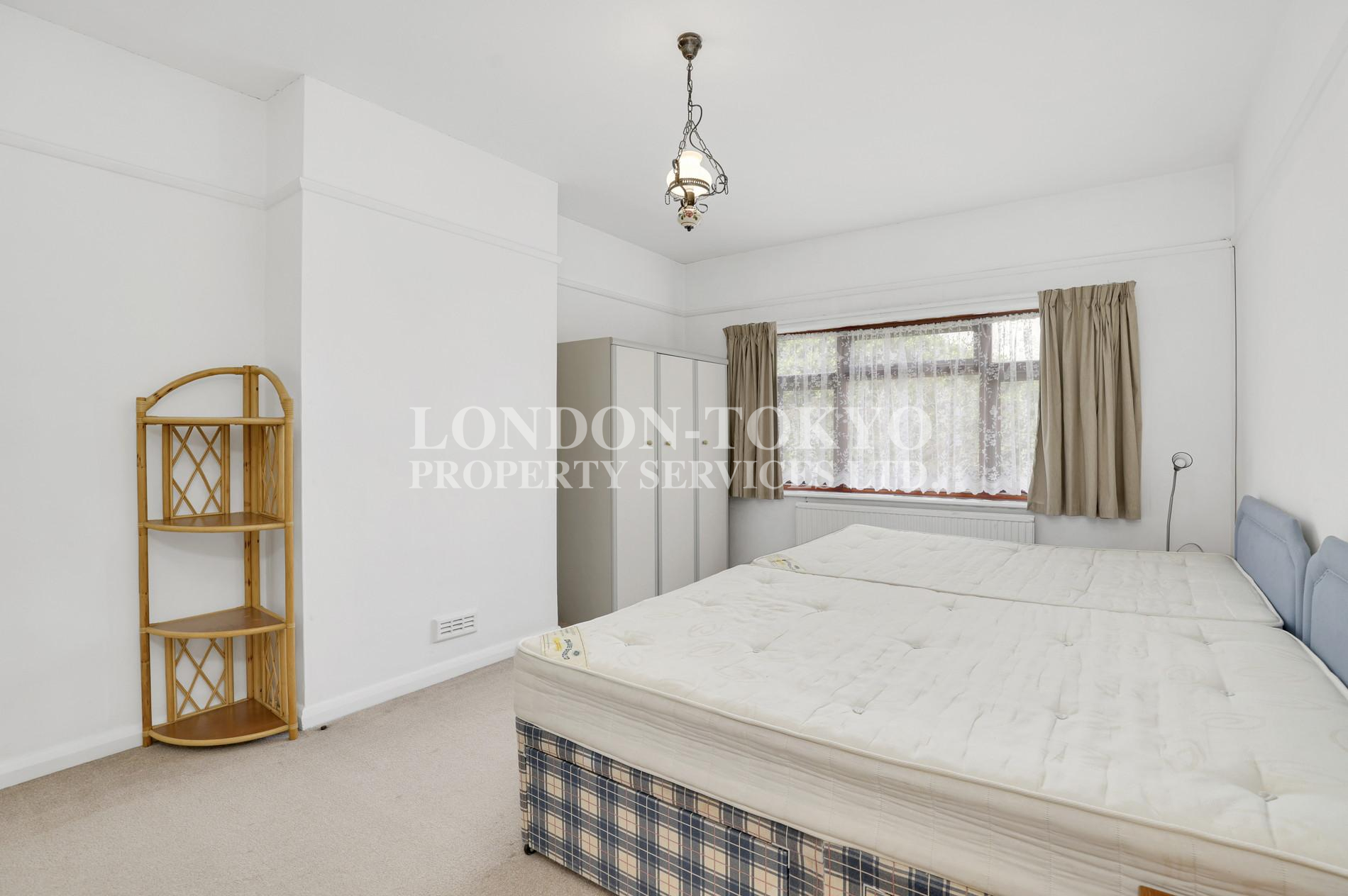 Acton, London W3 :: London-Tokyo Property Service