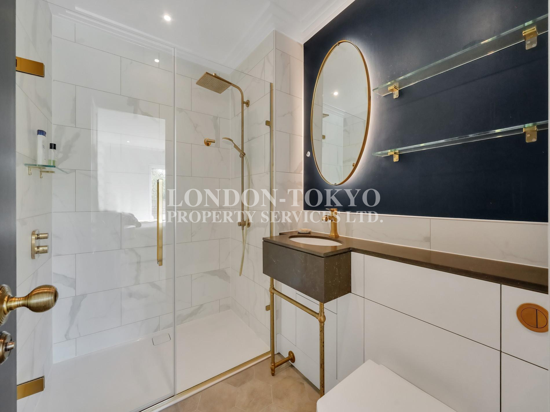 Chapman House  W5 :: London-Tokyo Property Service