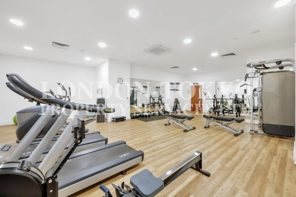 Lexington Place, Finchley Road NW11 :: London-Tokyo Property Service