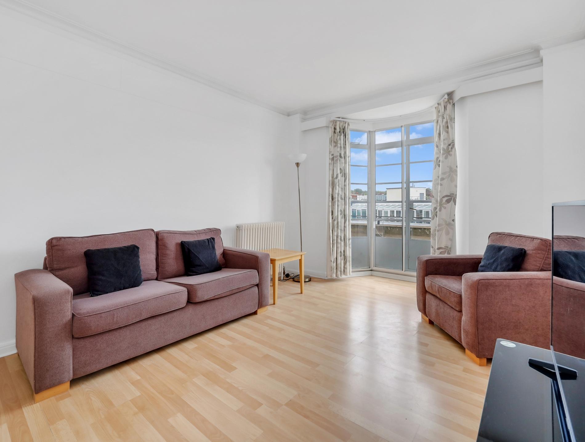 St Johns Court, Finchley Road